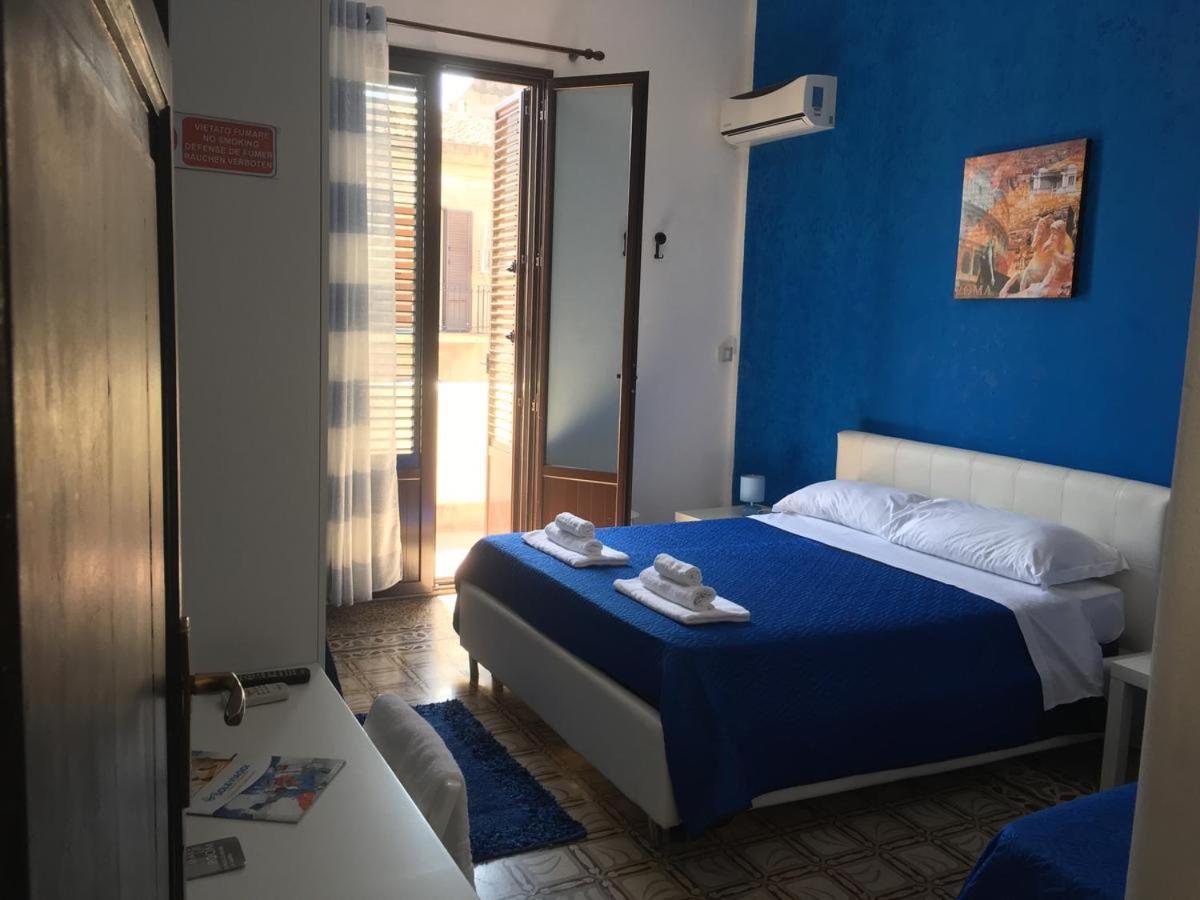 Stanze Di Leo Hotell Palermo Eksteriør bilde